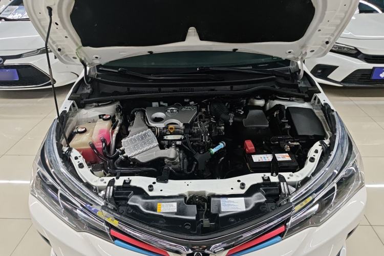 Used Toyota Corolla 2017 Revised Version 1.2T S-CVT GL-i Leather Edition Engine Bay