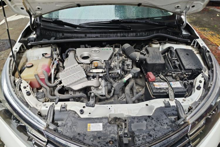 Used Toyota Corolla 2017 1.2T CVT GL Engine Bay