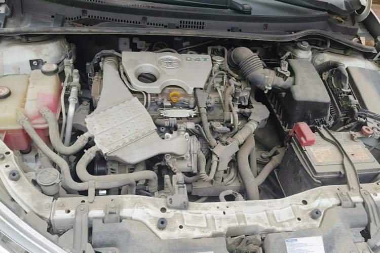 Used Toyota Corolla 2017 Revised Version 1.2T S-CVT GL Engine Bay