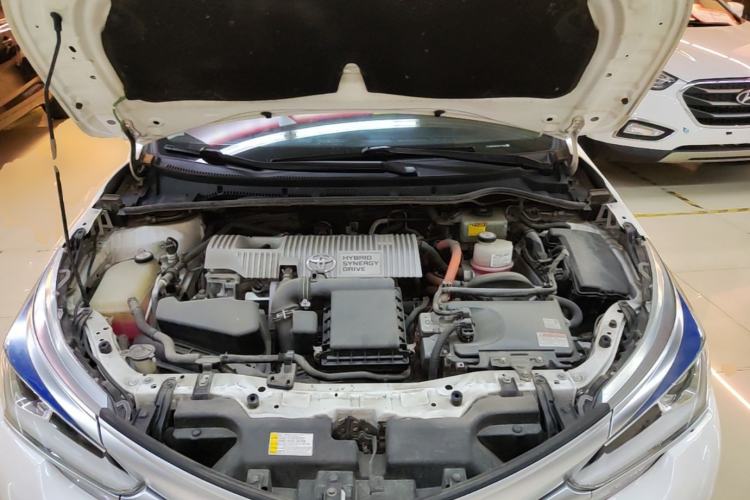 Used Toyota Corolla 2017 Revised Dual-Engine 1.8L E-CVT Elite Edition Engine Bay