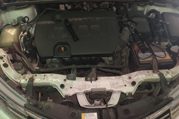 Used Toyota Corolla 2017 Revised Version 1.6L S-CVT GL Engine Bay