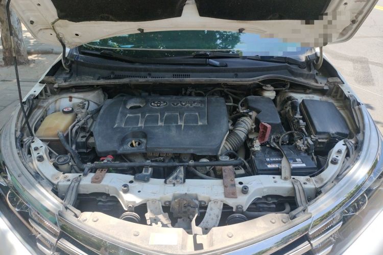Used Toyota Corolla 2017 Revised Version 1.6L S-CVT GL Engine Bay