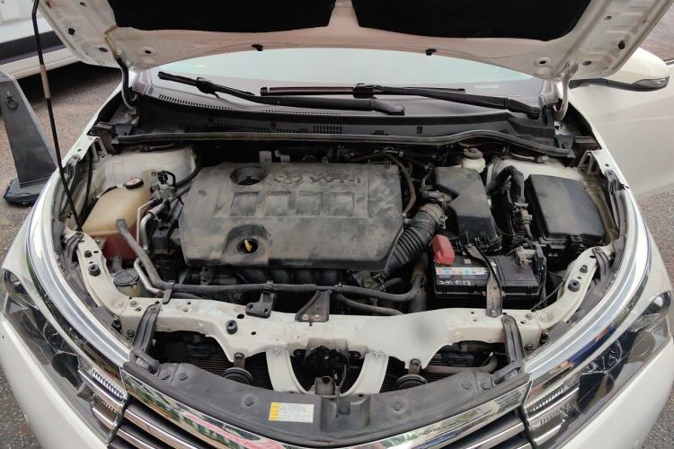 Used Toyota Corolla 2017 1.6L CVT GL Engine Bay