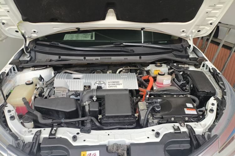 Used Toyota Corolla 2017 Revised Dual-Engine 1.8L E-CVT Leading Edition Engine Bay
