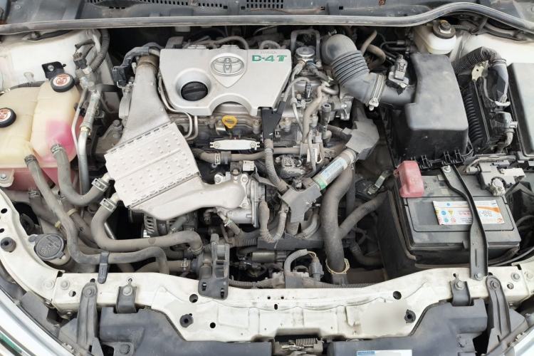 Used Toyota Corolla 2017 Revised Version 1.2T S-CVT GL Engine Bay