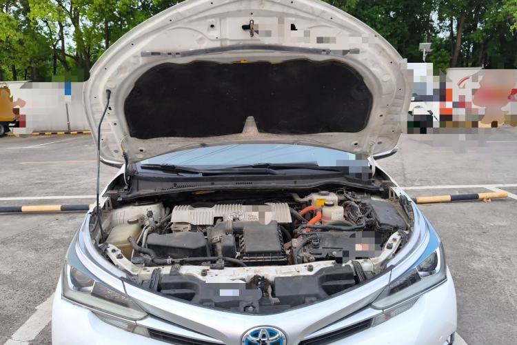 Used Toyota Corolla 2017 Revised Dual-Engine 1.8L E-CVT Elite Edition Engine Bay