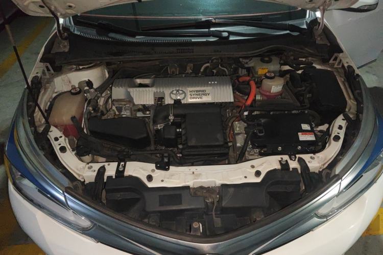 Used Toyota Corolla 2017 Revised Dual-Engine 1.8L E-CVT Leading Edition Engine Bay