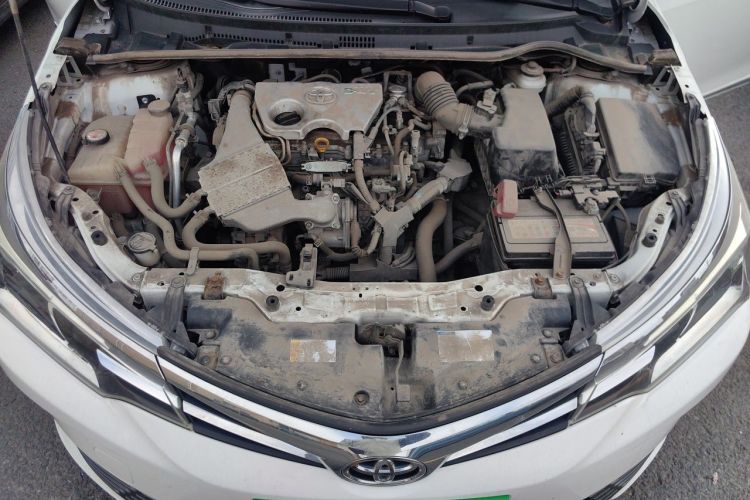 Used Toyota Corolla 2017 Revised Version 1.2T S-CVT GL-i Engine Bay