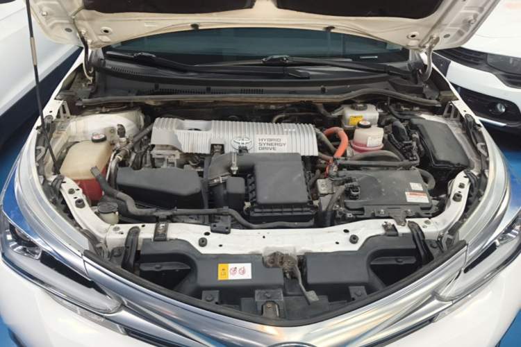 Used Toyota Corolla 2017 Revised Dual-Engine 1.8L E-CVT Leading Edition Engine Bay