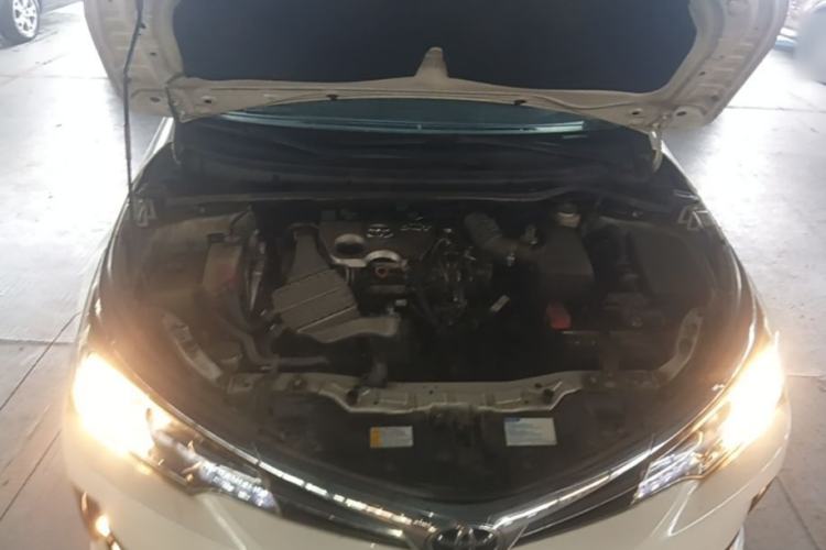 Used Toyota Corolla 2017 Revised Version 1.2T S-CVT GL Engine Bay