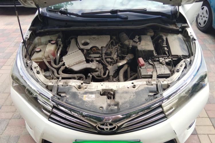Used Toyota Corolla 2017 1.2T CVT GL Engine Bay