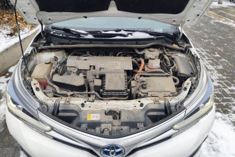 Used Toyota Corolla 2017 Revised Dual-Engine 1.8L E-CVT Elite Edition Engine Bay