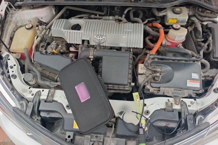 Used Toyota Corolla 2017 Revised Dual-Engine 1.8L E-CVT Leading Edition Engine Bay