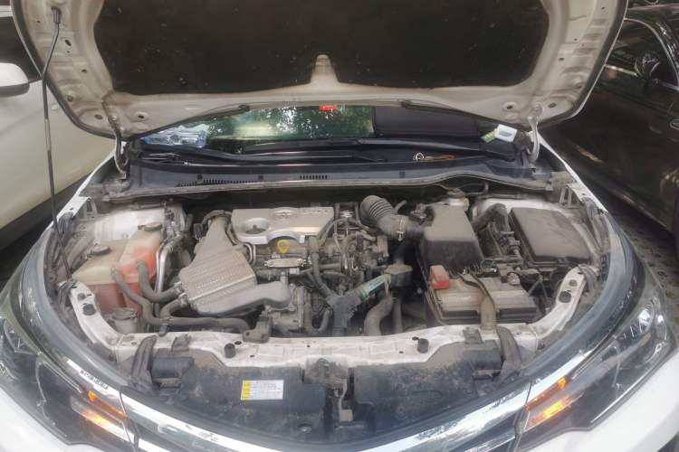 Used Toyota Corolla 2017 Revised Version 1.2T S-CVT GL-i Engine Bay