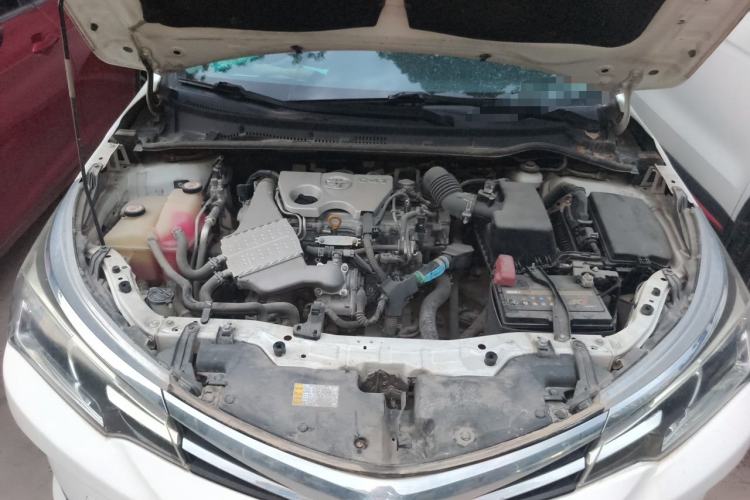 Used Toyota Corolla 2017 Revised Version 1.2T S-CVT GL Engine Bay