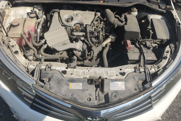 Used Toyota Corolla 2017 1.2T CVT GL Engine Bay