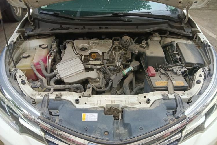 Used Toyota Corolla 2017 Revised Version 1.2T S-CVT GL-i Engine Bay