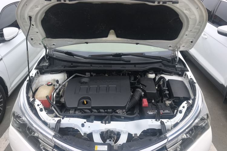 Used Toyota Corolla 2017 1.6L CVT GL Engine Bay