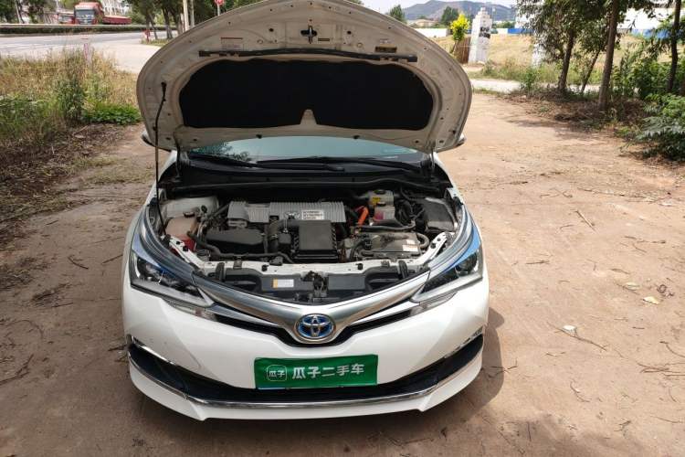 Used Toyota Corolla 2017 Revised Dual-Engine 1.8L E-CVT Elite Edition Engine Bay