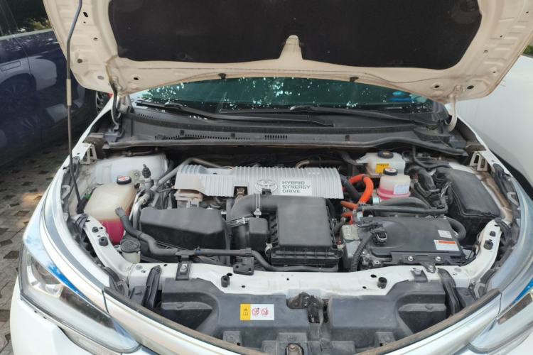 Used Toyota Corolla 2017 Revised Dual-Engine 1.8L E-CVT Leading Edition Engine Bay