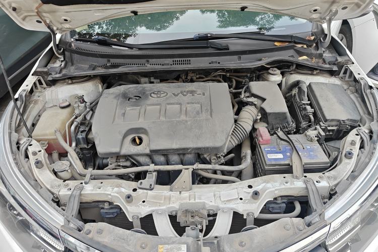Used Toyota Corolla 2017 1.6L CVT GL Engine Bay