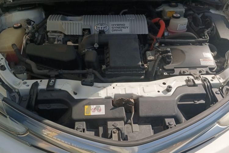 Used Toyota Corolla 2017 Revised Dual-Engine 1.8L E-CVT Elite Edition Engine Bay