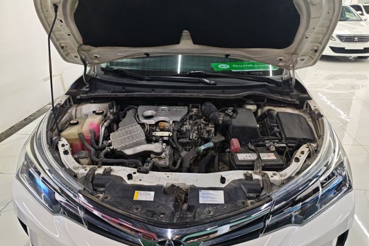 Used Toyota Corolla 2017 Revised Version 1.2T S-CVT GL-i Engine Bay