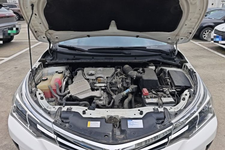 Used Toyota Corolla 2017 Revised Version 1.2T S-CVT GL-i Engine Bay