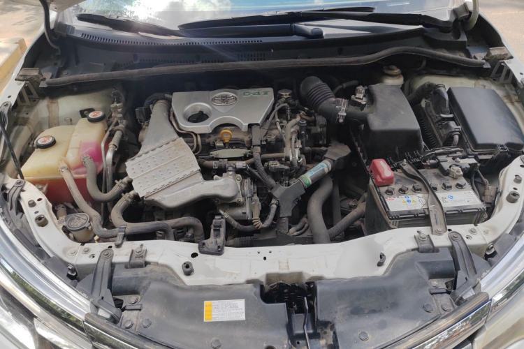 Used Toyota Corolla 2017 Revised Version 1.2T S-CVT GL Engine Bay