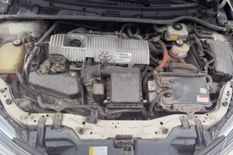 Used Toyota Corolla 2017 Revised Dual-Engine 1.8L E-CVT Elite Edition Engine Bay