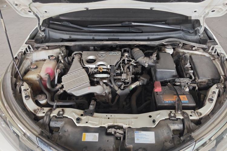 Used Toyota Corolla 2017 Revised Version 1.2T S-CVT GL Engine Bay