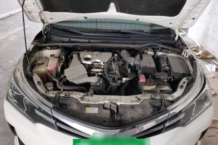 Used Toyota Corolla 2017 Revised Version 1.2T S-CVT GL Engine Bay
