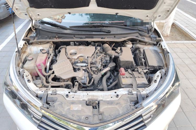 Used Toyota Corolla 2017 1.2T Manual GL Engine Bay