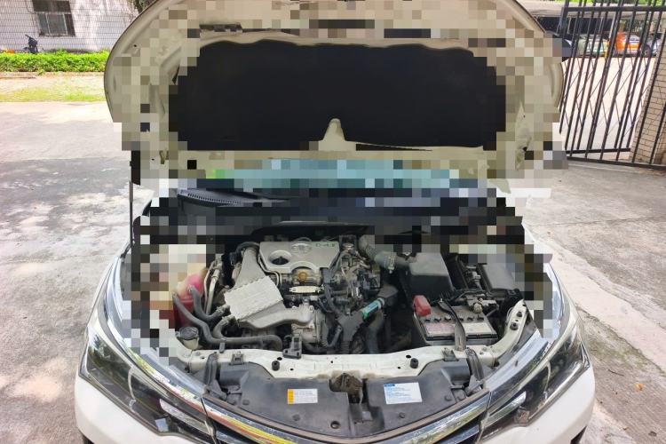 Used Toyota Corolla 2017 Revised Version 1.2T S-CVT GL Engine Bay