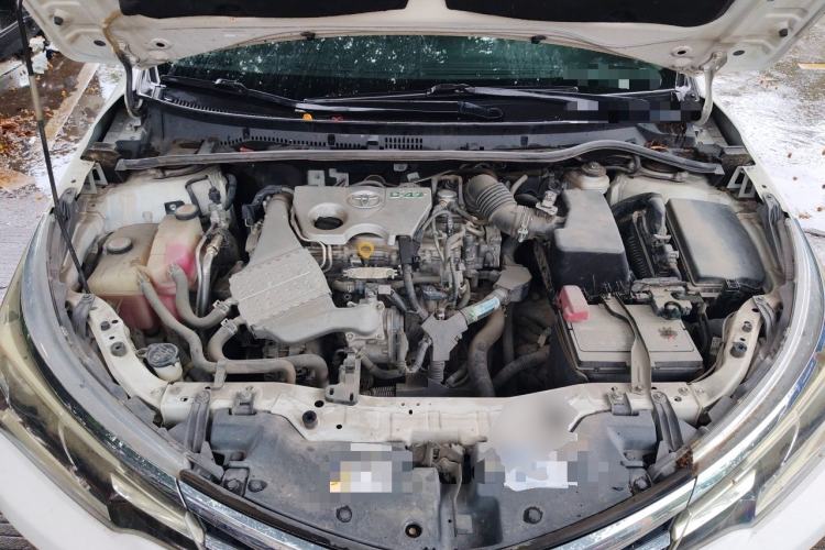 Used Toyota Corolla 2017 Revised Version 1.2T S-CVT GL Engine Bay