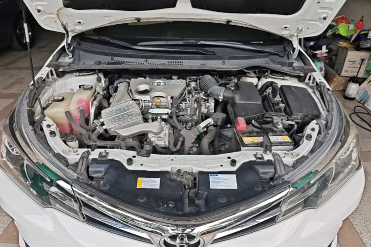 Used Toyota Corolla 2017 Revised Version 1.2T S-CVT GL-i Engine Bay