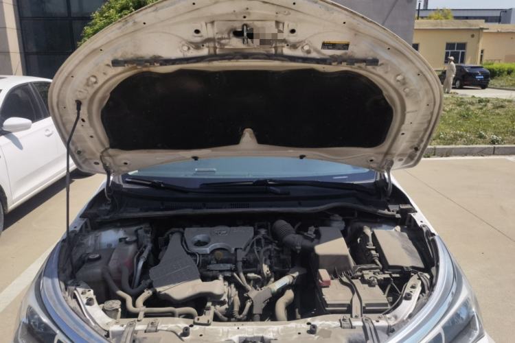 Used Toyota Corolla 2017 Revised Version 1.2T S-CVT GL Engine Bay