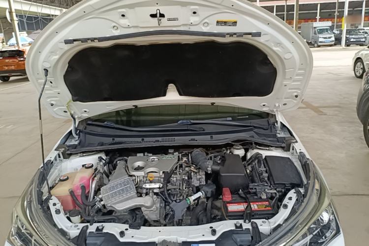 Used Toyota Corolla 2017 Revised Version 1.2T S-CVT GL Engine Bay