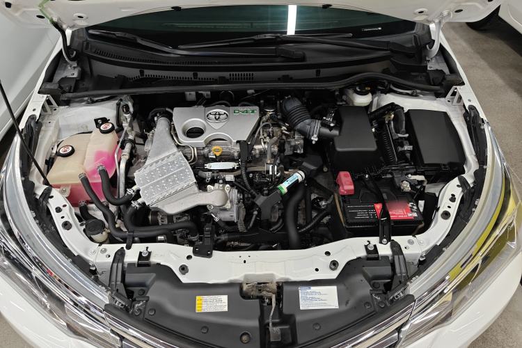 Used Toyota Corolla 2017 Revised Version 1.2T S-CVT GL Engine Bay
