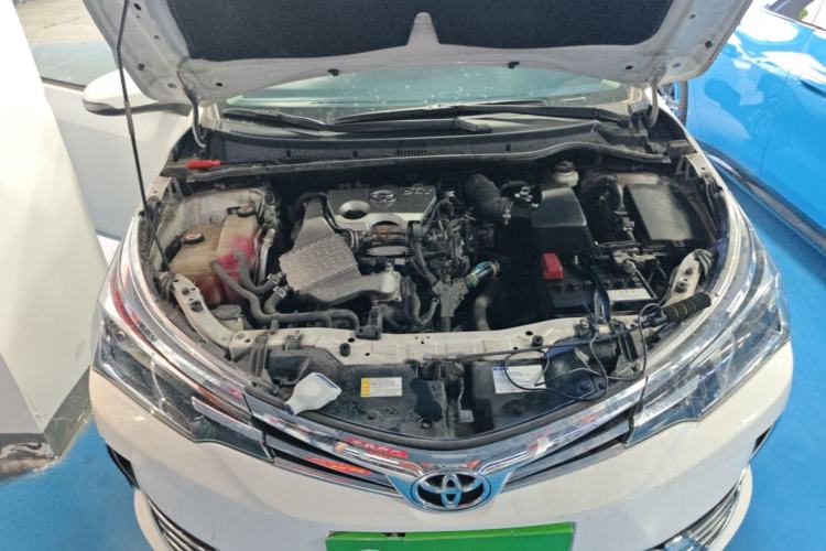 Used Toyota Corolla 2017 Revised Version 1.2T S-CVT GL-i Engine Bay