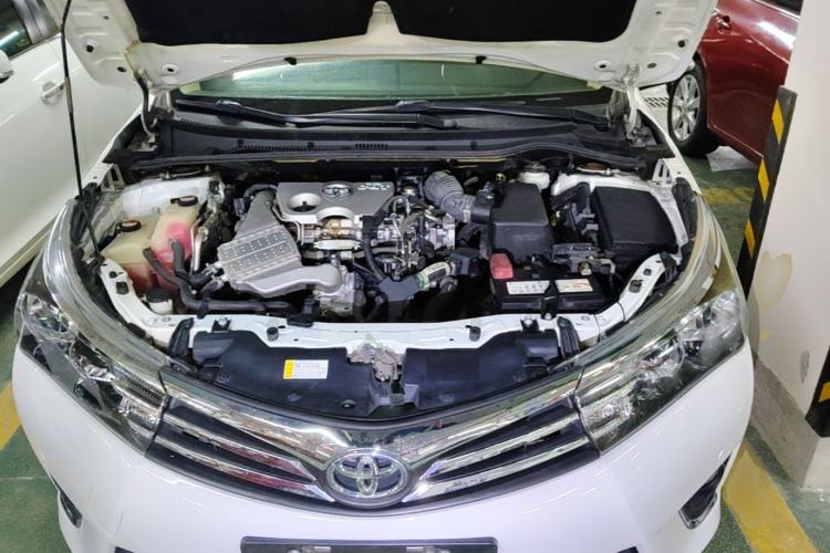 Used Toyota Corolla 2017 1.2T CVT GL-i Engine Bay