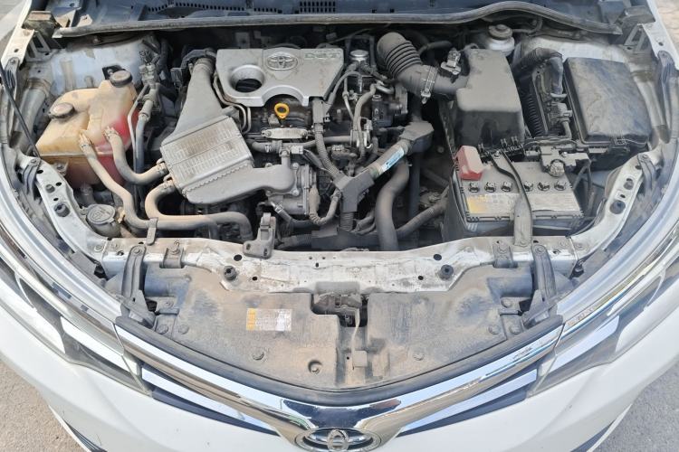Used Toyota Corolla 2017 Revised Version 1.2T S-CVT GL-i Engine Bay