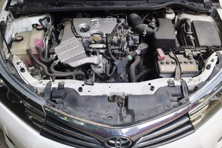 Used Toyota Corolla 2017 1.2T CVT GL Engine Bay