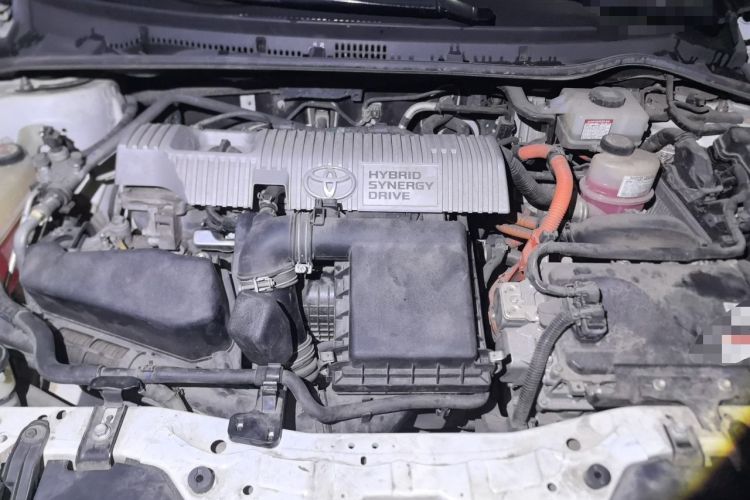 Used Toyota Corolla 2017 Revised Dual-Engine 1.8L E-CVT Leading Edition Engine Bay