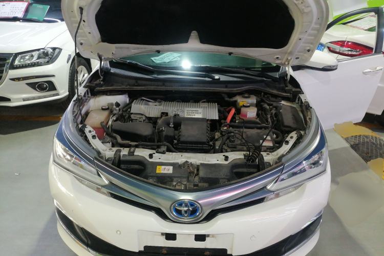 Used Toyota Corolla 2017 Revised Dual-Engine 1.8L E-CVT Leading Edition Engine Bay