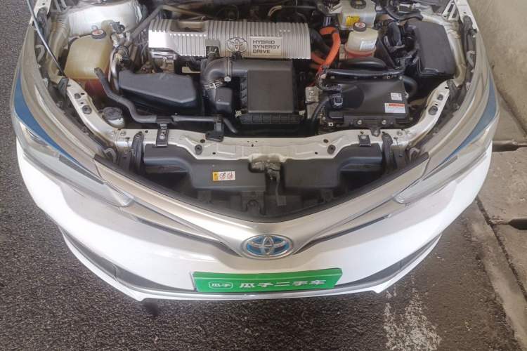 Used Toyota Corolla 2017 Revised Dual-Engine 1.8L E-CVT Elite Edition Engine Bay