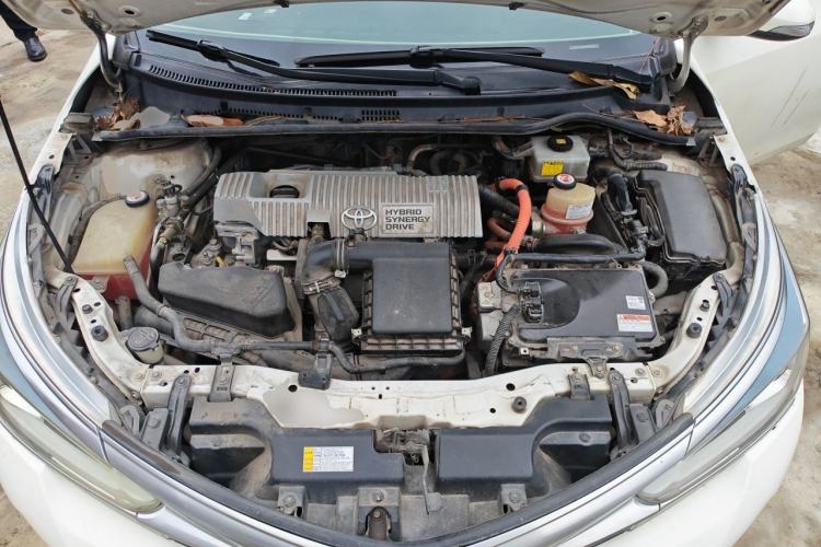 Used Toyota Corolla 2017 Revised Dual-Engine 1.8L E-CVT Leading Edition Engine Bay
