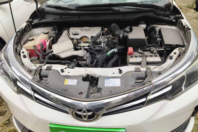 Used Toyota Corolla 2017 Revised Version 1.2T S-CVT GL-i Engine Bay