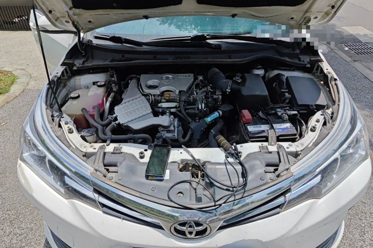 Used Toyota Corolla 2017 Revised Version 1.2T S-CVT GL-i Engine Bay