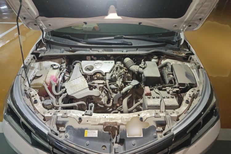 Used Toyota Corolla 2017 Revised Version 1.2T S-CVT GL-i Engine Bay